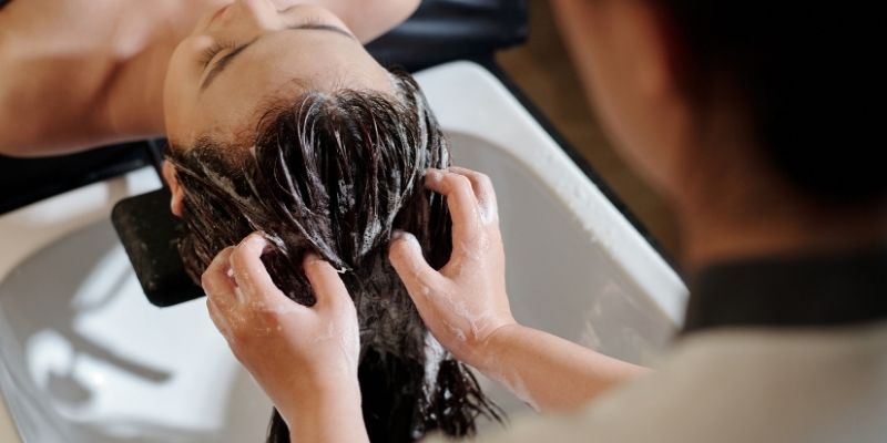 How Can You Achieve Smooth, Hydrated Hair Without Salon Visits?
